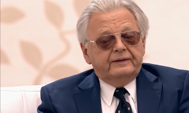 Юрий Антонов