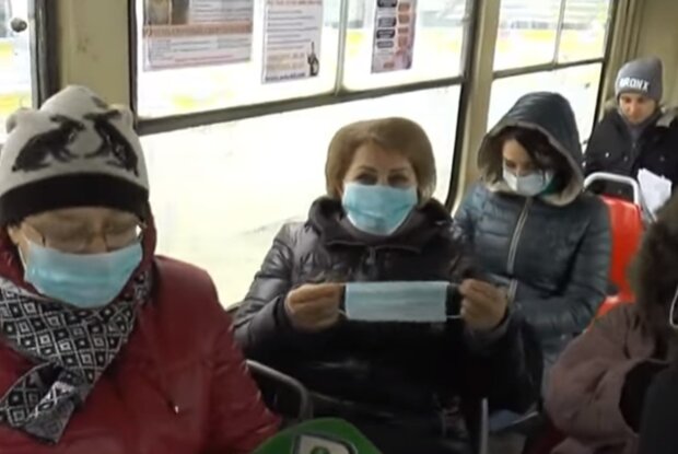 Локдаун близько: українцям озвучили повний список бонусів для вакцинованих
