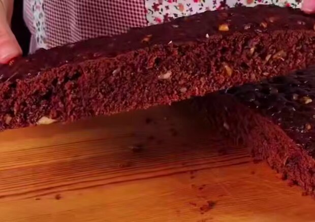 Шоколадно-медовая коврижка, кадр из видео