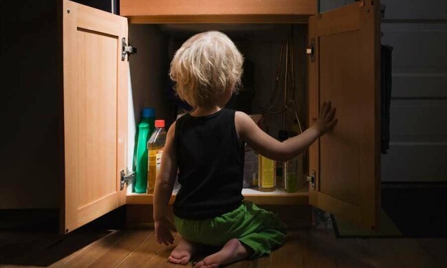 Опасное место в доме для ребенка, фото из Рinterest