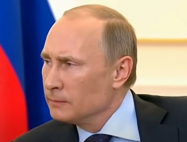 "Взяв у заручники сім'ї наближених": Путін розпорядився створити спецквартири, - експерт