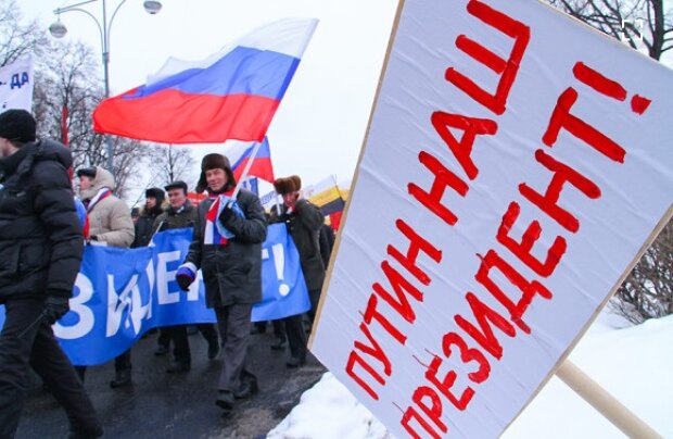 Хода на підтримку Володимира Путіна у Москві. 2012 рік, фото: youtube.com