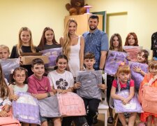 Власник «Доміно» Антон Шухнін допоміг ще ста родинам, які втратили житло через війну, забезпечити дітей необхідним для навчання