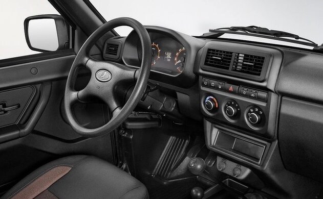 ВАЗ готовит к выпуску новенький кроссовер Lada. Водители уже замерли в ожидании