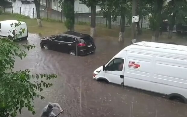 Негода в Україні. Фото: скріншот YouTube-відео