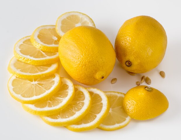 Лимоны. Изображение Steve Buissinne с сайта Pixabay
