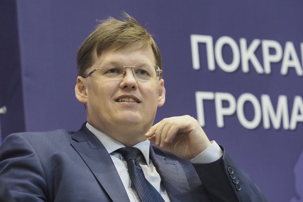 Павел Розенко