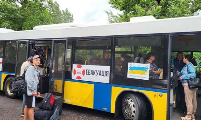 Нужно покинуть область немедля: жителей Луганщины просят срочно эвакуироваться