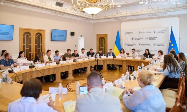 В Офісі Омбудсмана обговорили механізми притягнення рф до відповідальності за злочини проти довкілля України