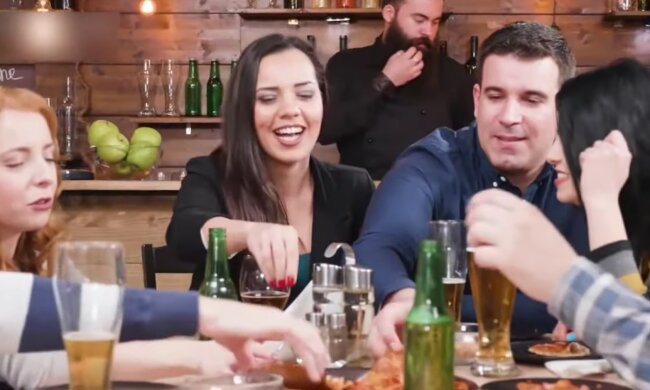 Даже водка лучше. Назван популярный напиток, разрушающий организм