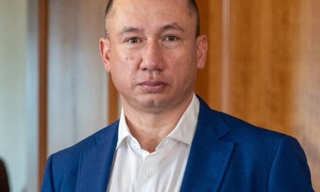 ЗМІ розповіли, як Деніс Парамонов, підозрюваний у колабораціонізмі, ховається за волонтерством та інвалідністю