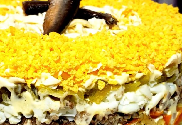 Салат "Улюбленець", кадр з відео