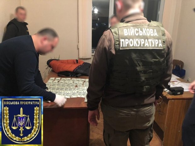 Задержание директора Шосткинского казенного завода «Звезда». Фото: Военная прокуратура