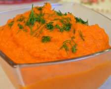 Рецепт гарбузової ікри з солодким перцем та морквою на зиму. Фото: YouTube