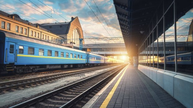 Перекупників тепер не буде: як через "Дію" купити квиток на поїзд. Цього все довго чекали