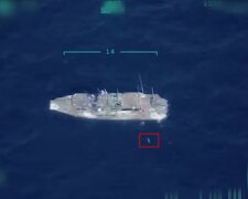 Байрактар відправляє на дно: ЗСУ знищили ще два російські судна