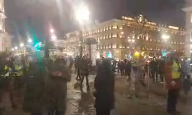 Нападение на Украину: в России начались массовые протесты