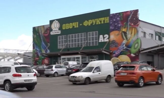 СМИ рассказали, чем занимались донецкие на рынке «Столичный»