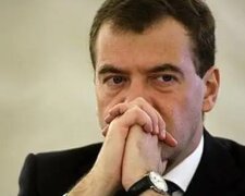 Медведева накрыло по полной: боится ударов ВСУ по Москве и чуть ли не плачет