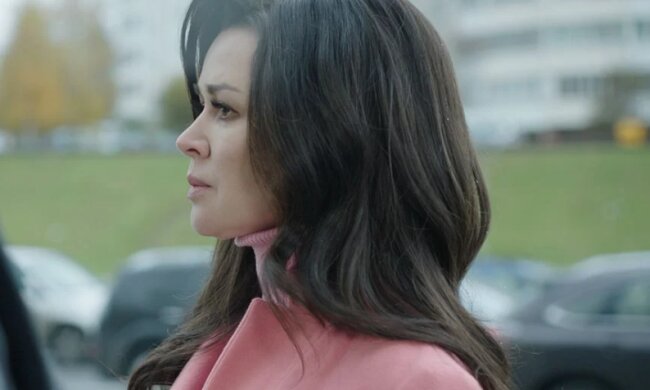 Анастасия Заворотнюк