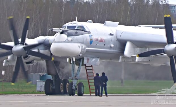 Імовірність масованого ракетного удару по Україні зростає з кожним днем: Жданов попередив українців