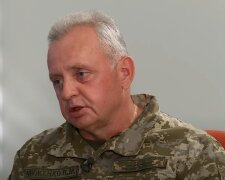 Головнокомандувач збройними силами України, генерал Віктор Муженко. Скріншот з відео на Youtube