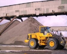 Затримання на кордоні та мільйонні схеми: як Сергій Шапран намагається повернути контроль над активами