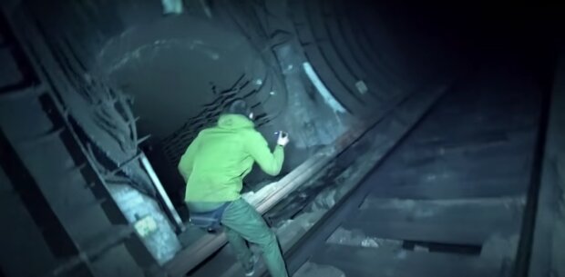 Таємне підземелля: занедбані тунелі київського метро. Чому в них нікого не пускають. Відео
