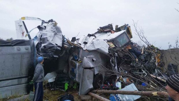 Крушение самолета в Татарстане, фото: МЧС РФ