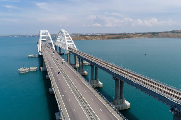 Осталось не так уж и долго: астролог рассказал, когда рухнет Крымский мост