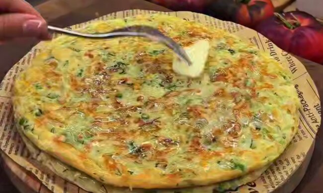 Коржики з сиром і зеленню, кадр з відео