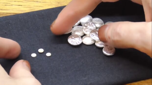 Как почистить потемневшее серебро: простой лайфхак. Видео-инструкция