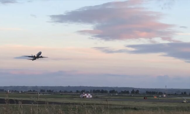 Літаки НАТО вже біля Криму: стало відомо про секретну операцію