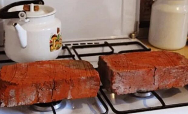 Цегла для опалення, кадр з відео