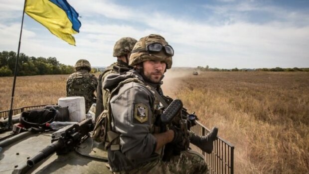 ВСУ отводит войска на Донбассе