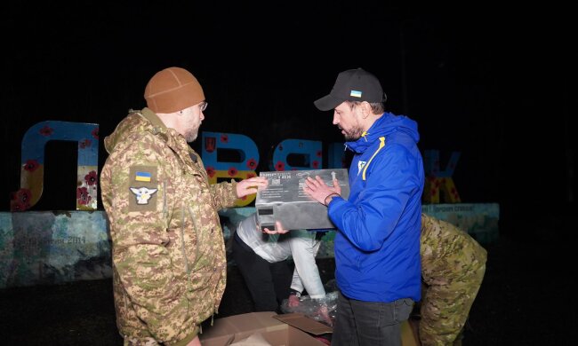 Валерий Дубиль и Алексей Омельяненко привезли РЭБы для ВСУ на Донбасс