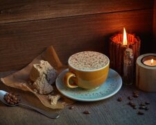 Ніжно та чарівно: незвичайний рецепт приготування кави з молоком та додаванням халви