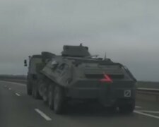 Перекидання військової техніки. Фото: скріншот відео Крим.Реалії