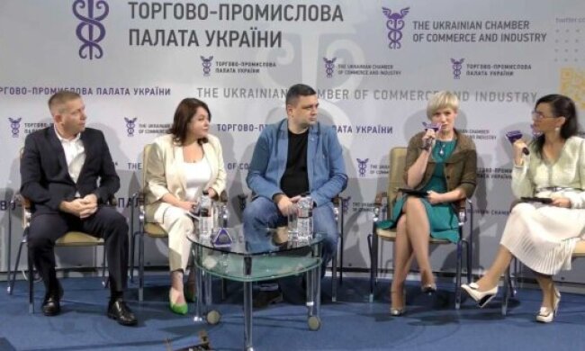 У Києві стартував Національний форум "Вода в промисловості та АПК під час війни та кліматичної кризи"