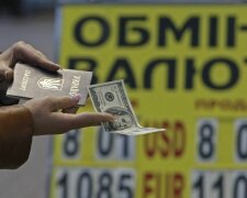 Доллар продолжает дорожать: курс валют в Украине на 27 октября