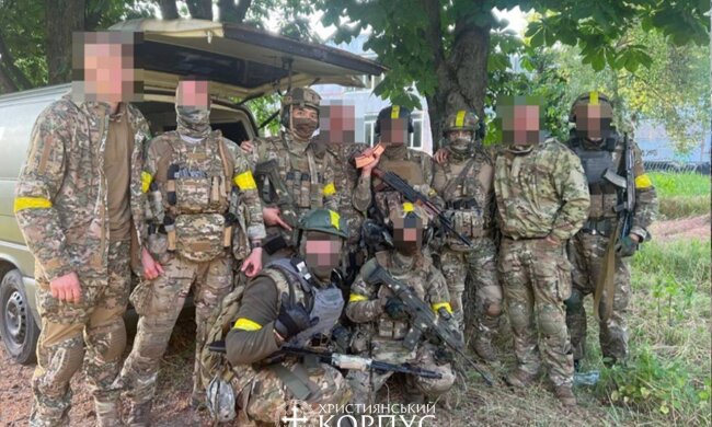 На День Независимости Христианский корпус вручил государственные награды своим бойцам и рассказал о боевой истории подразделений