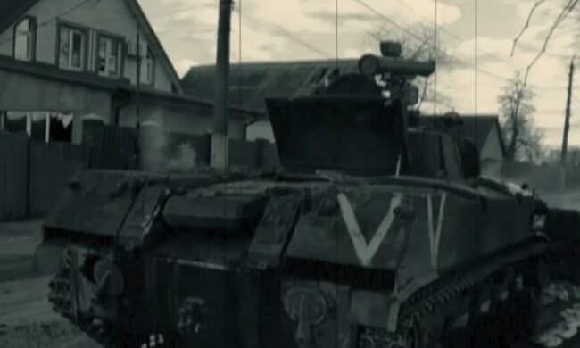 У бік України йдуть колони з літерами "V": Росія стягує військову техніку до Білорусі