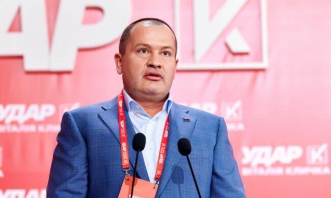 Двенадцать медалей привезла молодежная сборная по смешанным единоборствам ММА из Праги – Артур Палатный поздравил команду с победой на Кубке Мира