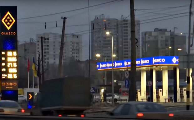 АЗС Украины. Фото: скриншот YouTube-видео.