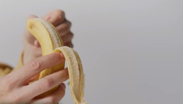 Банан. Фото: YouTube