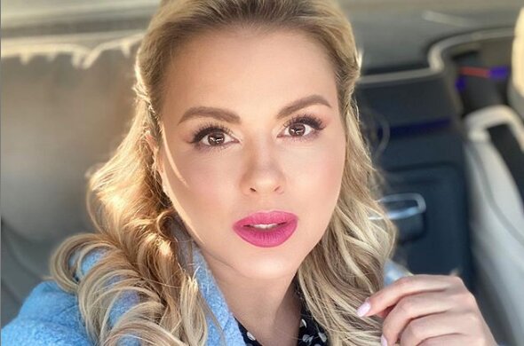 Анна Семенович. Фото: instagram.com/ann_semenovich/