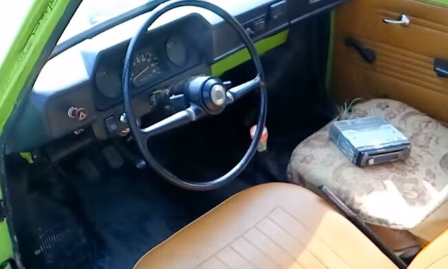 Кто возьмет билетов пачку, тот получит водокачку: в сети показали уникальный ретро-ЗАЗ, аналогов которому нет