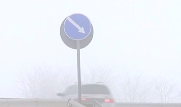Синоптик попередила водіїв: на дорогах будуть ранкові небезпеки