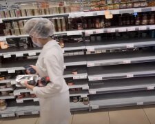 Благодарите Путина: в российских магазинах начались драки. Продуктов нет, россияне озверели. Видео