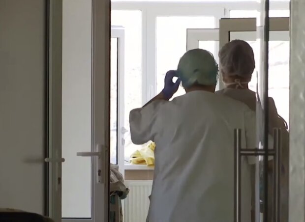 «Буде останньою»: лікар-анестезіолог розповів, скільки ще хвиль ковіду чекати людям